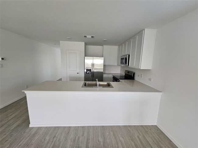 Building Photo - 117 Tall Timbers Trl