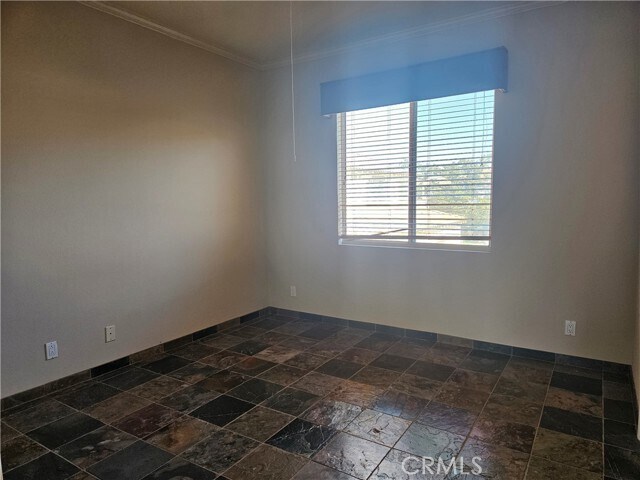 Building Photo - 2360 Sunningdale Dr