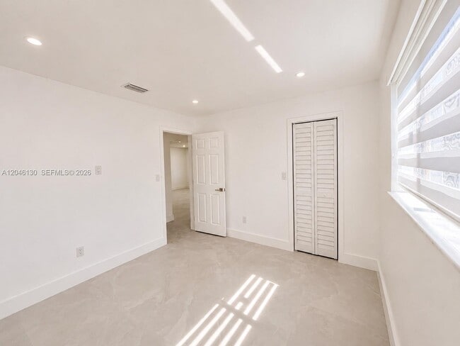 Building Photo - 1855 NW 93rd Terrace