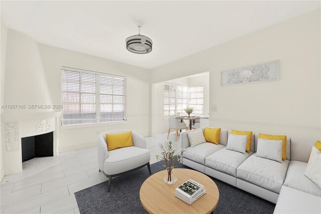 Building Photo - 610 8th St