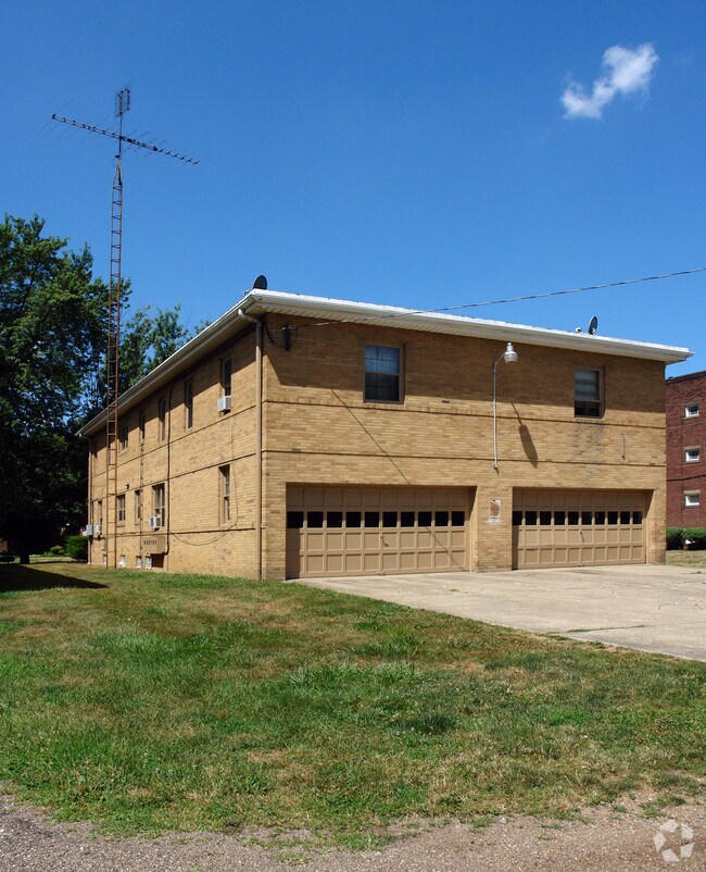 1630 Fulton Dr NW 1630 Fulton Dr NW Canton OH 44703 Apartment Finder