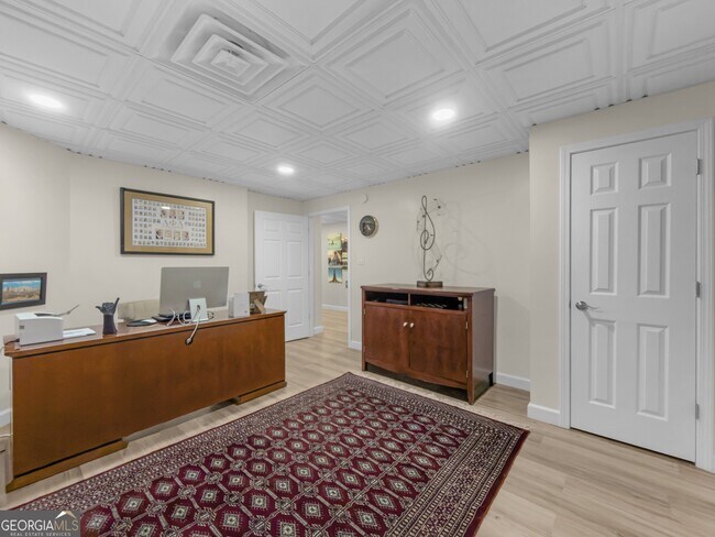 Building Photo - 12609 Old Well Ct