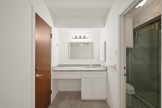 Building Photo - 2531 Anzalone Dr