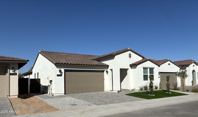 Building Photo - 17778 W Crawfordsville Dr