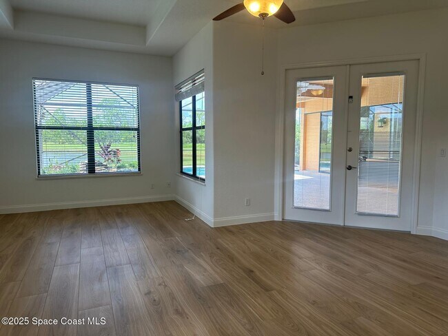 Building Photo - 5118 Duson Way