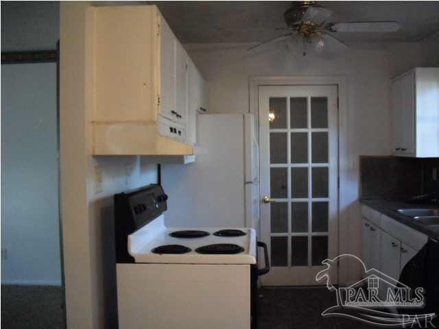 Building Photo - 701 E Montclair Rd