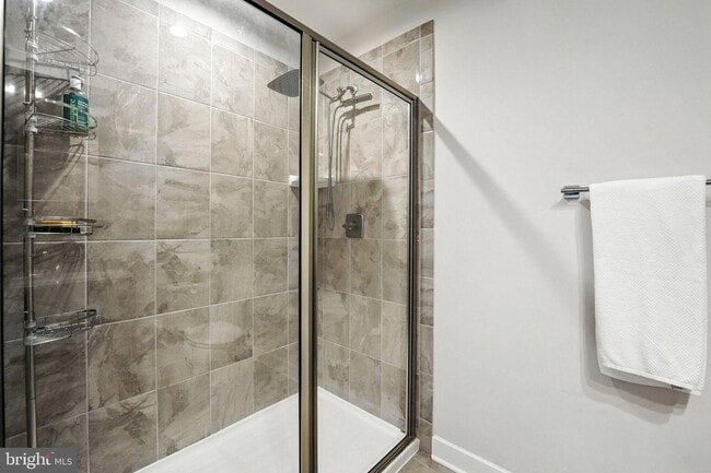 Building Photo - 2283 River Birch Rd