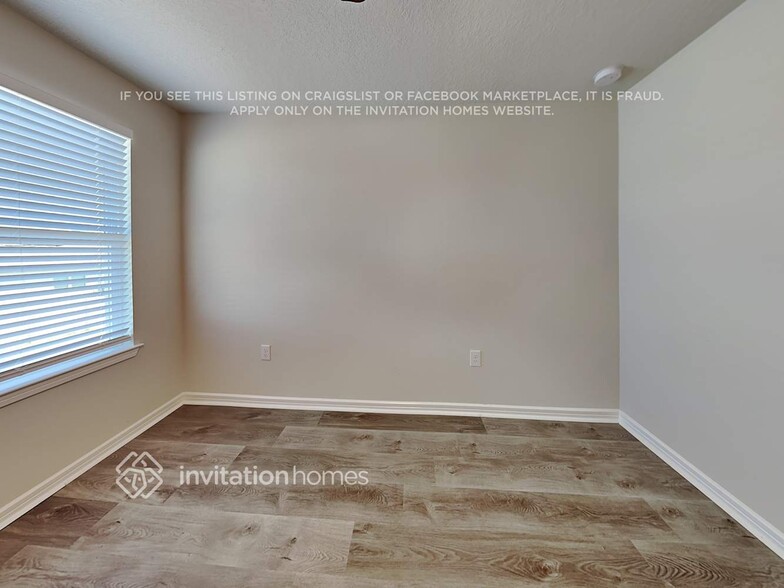Building Photo - 3831 Spruce Creek Dr