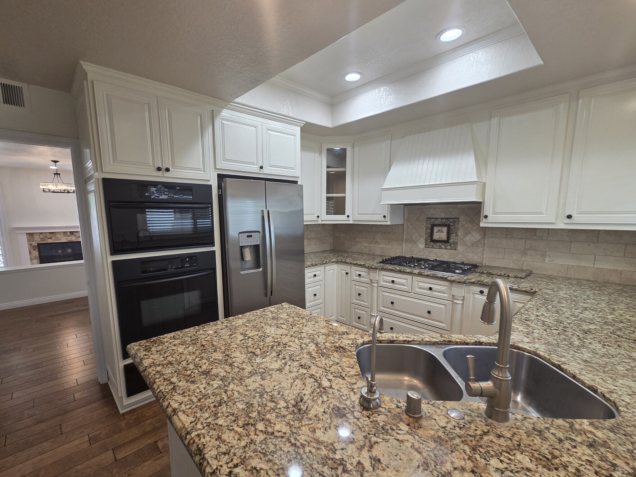 Building Photo - 7492 Seabluff Dr