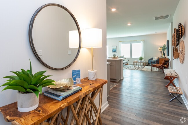 3BR, 2BA - 1523SF Denton - Entry - SkyMor Geneva