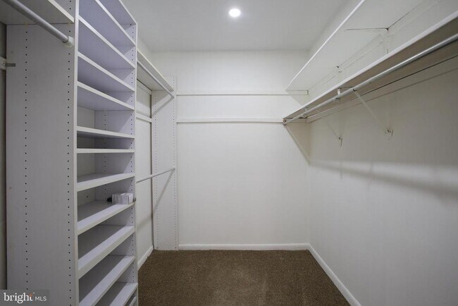 Building Photo - 6317 Park Heights Ave