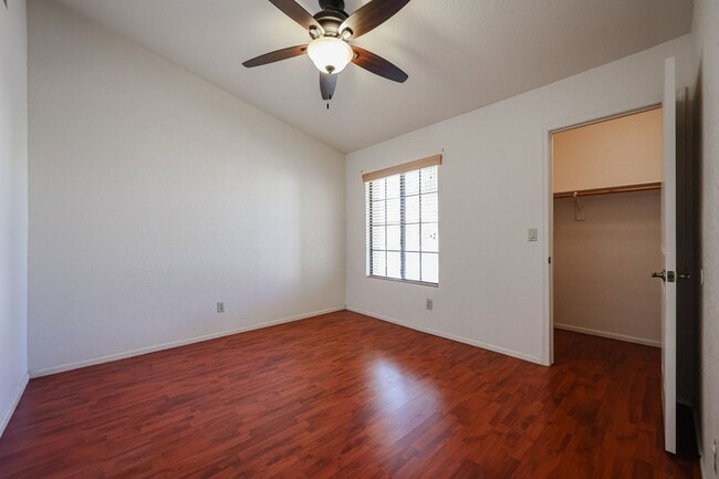 Building Photo - Welcome to this stunning 4-bedroom, 2-bath...