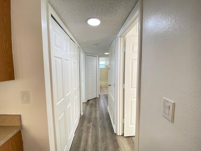 Building Photo - 2751 N Poinciana Blvd