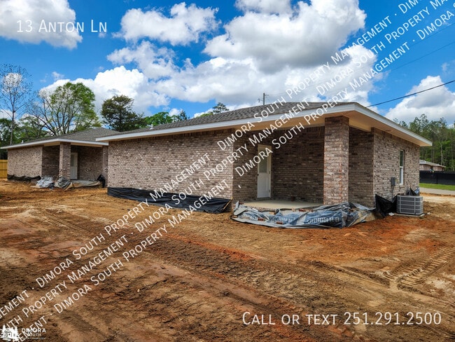 Building Photo - 13 Anton Ln