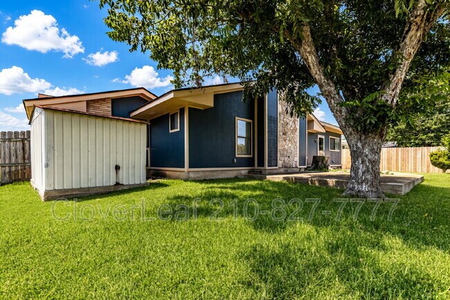 Building Photo - 3503 Clearfield Dr