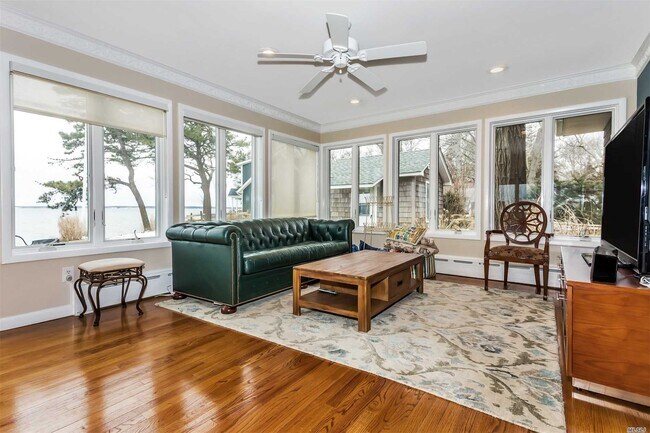 Building Photo - 4170 Peconic Bay Blvd