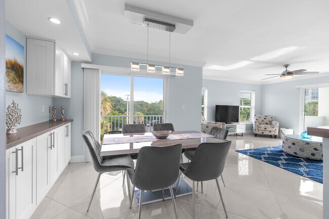 Building Photo - 950 Ponce De Leon Rd