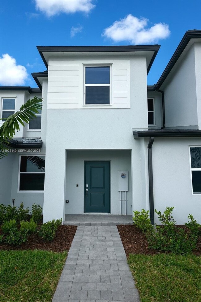 Building Photo - 35687 SW 178th Ct