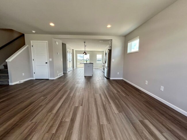 Building Photo - 2401 Wildcat Dr