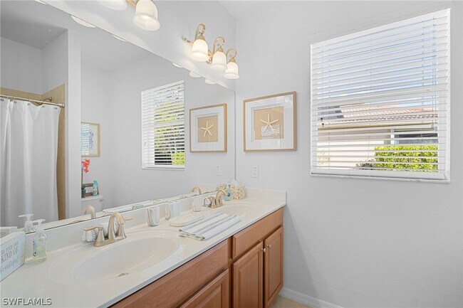 Building Photo - 8088 Piedmont Dr