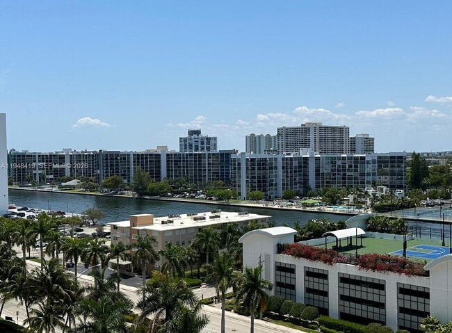 Building Photo - 2501 S Ocean Dr