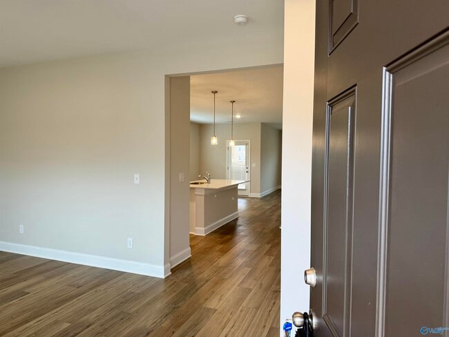 Building Photo - 16824 Demi Dr