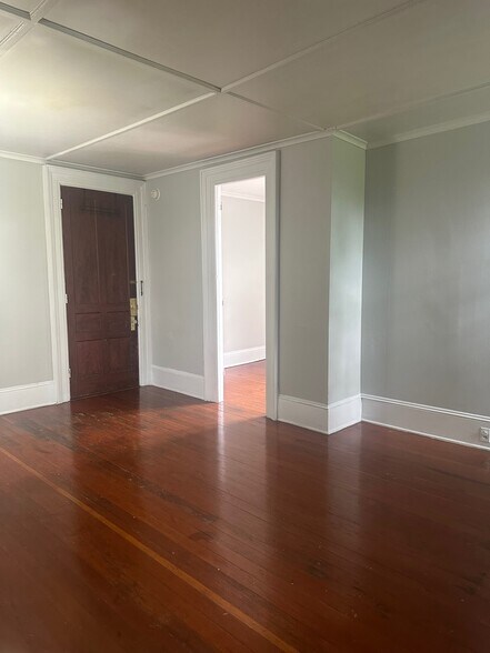 Building Photo - 188 W 2nd St