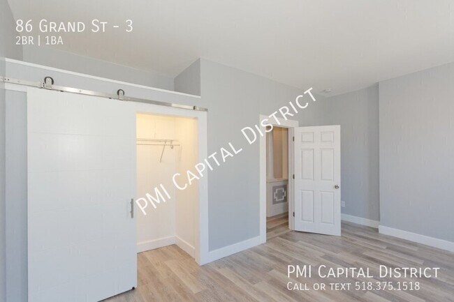 Building Photo - 86 Grand St