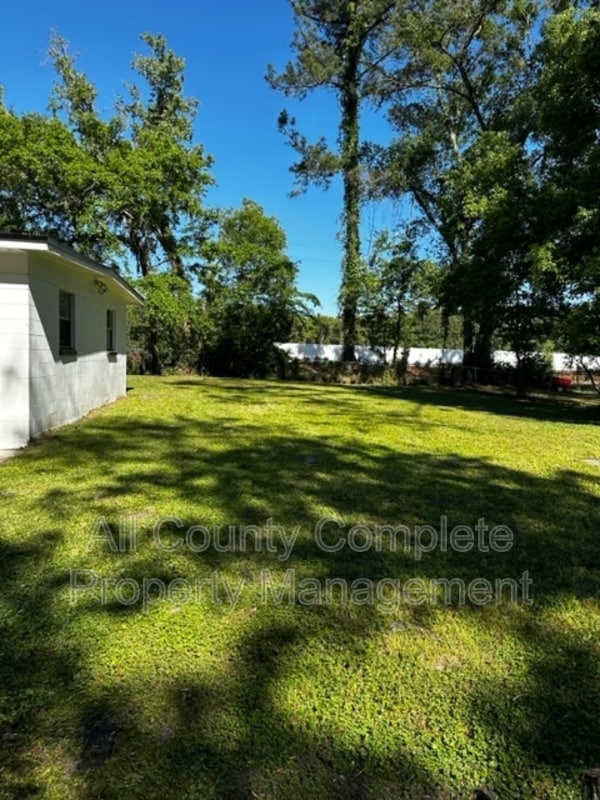 Building Photo - 6004 Marsha Dr