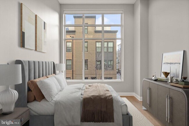 Building Photo - 925 N Fairfax St