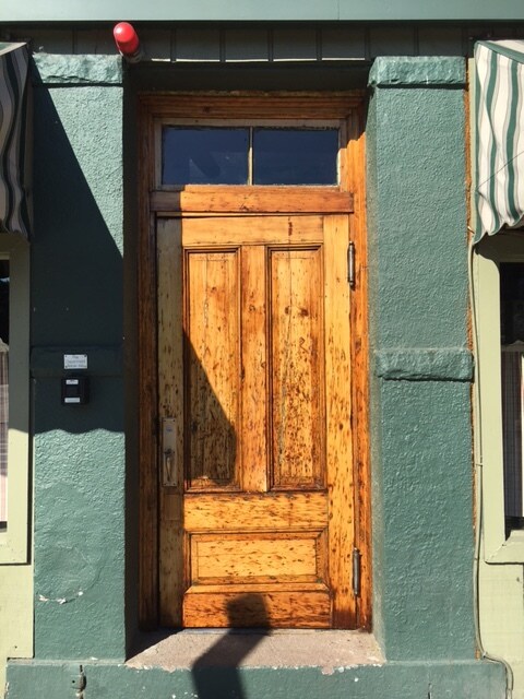 Entrance - 277 Pleasant St