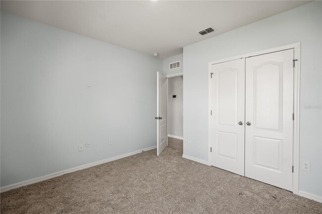 Building Photo - 1711 Setter Ave
