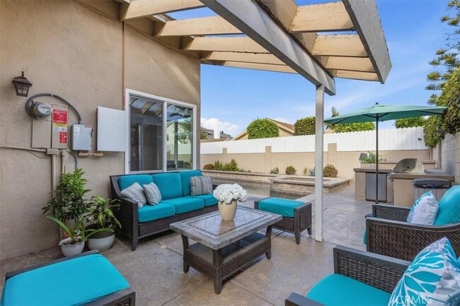 Building Photo - 3816 Mistral Dr