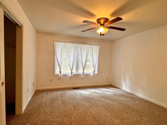 Building Photo - Log Home Nestled in the Woods, Albemarle County Location