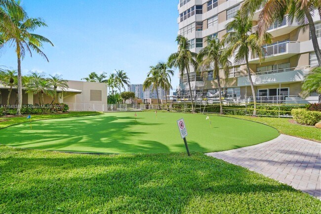 Building Photo - 1965 S Ocean Dr
