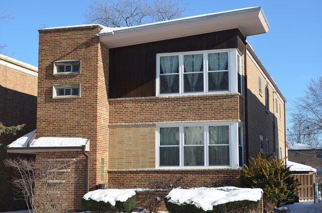 Building Photo - 840 Dunlop Ave