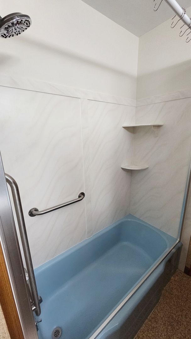 Building Photo - Charming 3-Bedroom Home on Spacious Land Just South of Ankeny - RENT SPECIAL