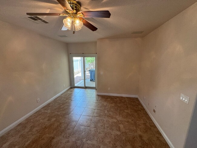 Building Photo - Sky Canyon Area Home w/ 3 Beds PLUS Loft & Solar