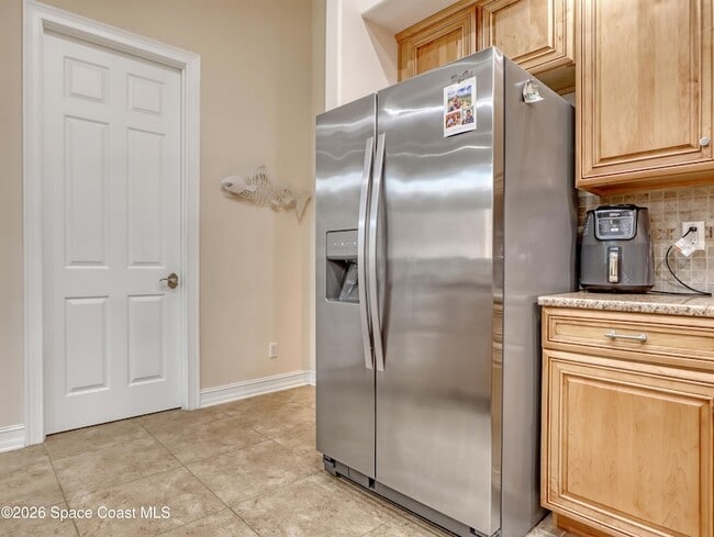 Building Photo - 118 Mediterranean Way