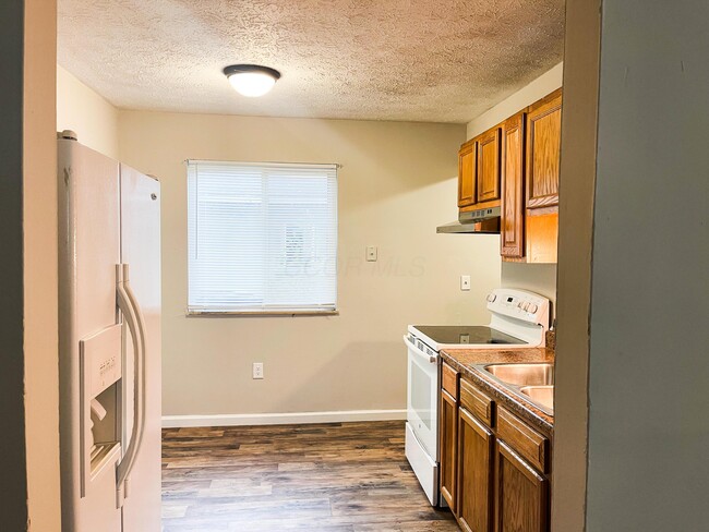 Building Photo - 2885 Atwood Terrace