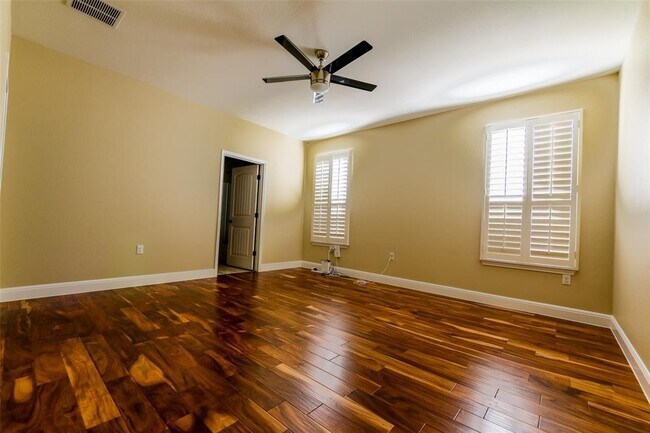 Building Photo - 8408 Panadero Dr