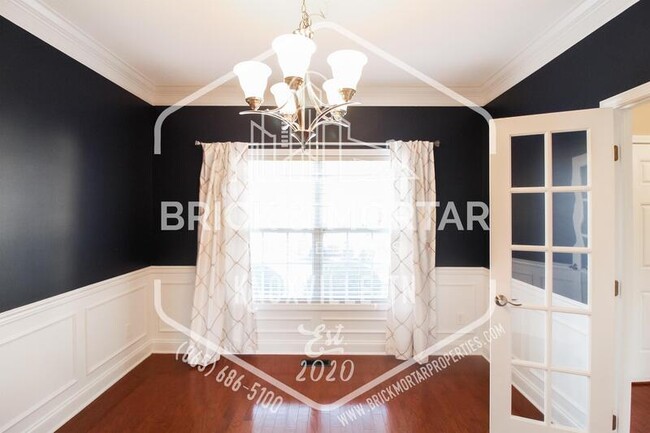 Building Photo - 3305 Grassy Pointe Ln