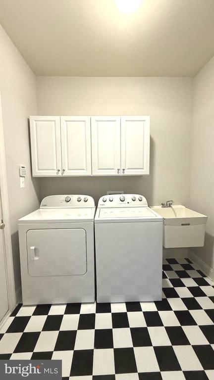 Building Photo - 19913 Naples Lakes Terrace