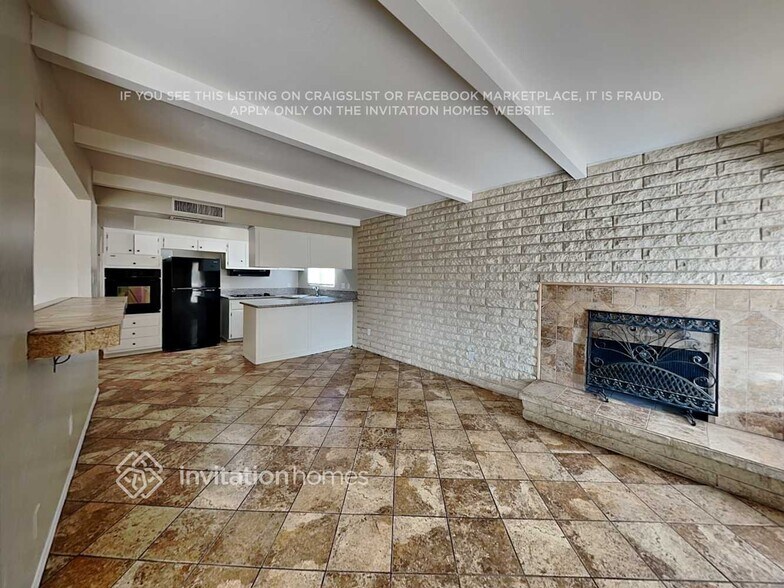 Building Photo - 4512 N 59th Ave