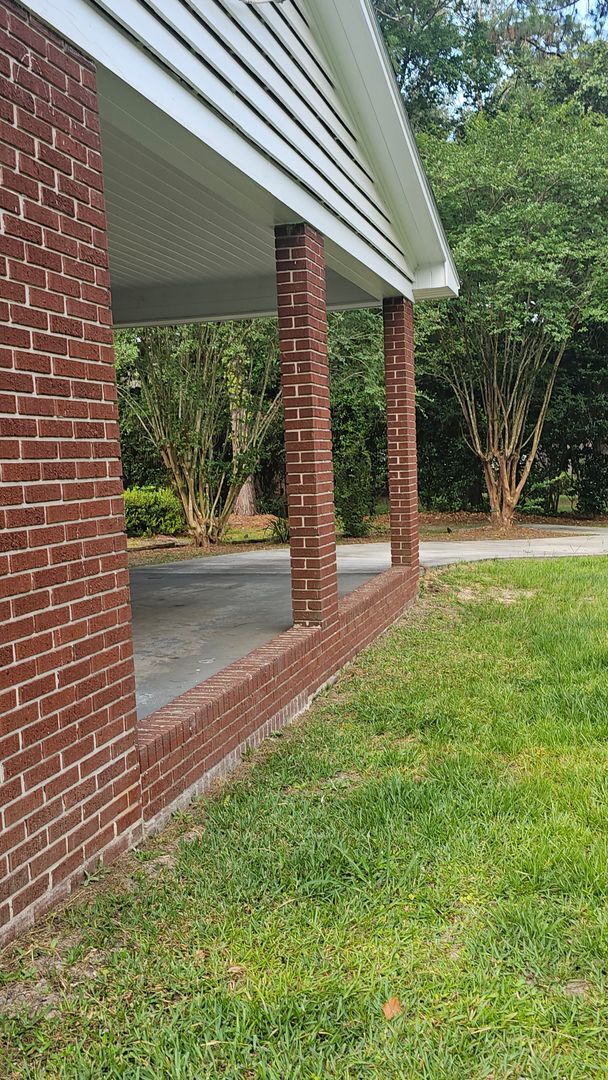 Building Photo - 2214 Jerry Jones Dr