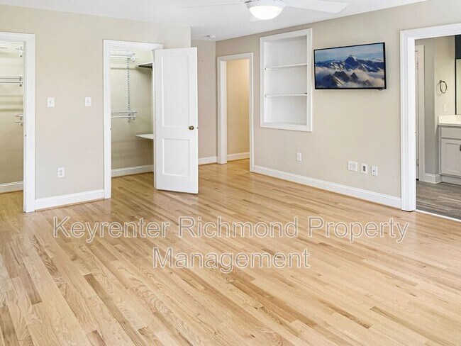 Building Photo - 4809 Leonard Pkwy