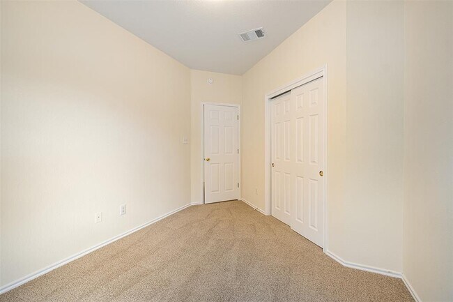Building Photo - 13205 Marie Ln