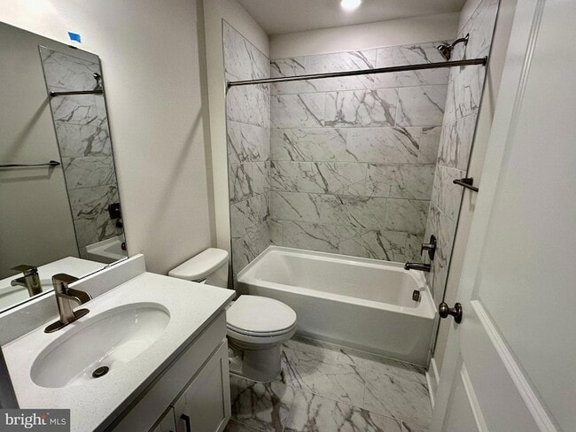 Building Photo - 1801 Harvest Dr