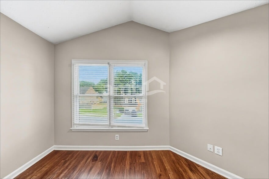 Building Photo - 2175 Carlysle Cove Dr