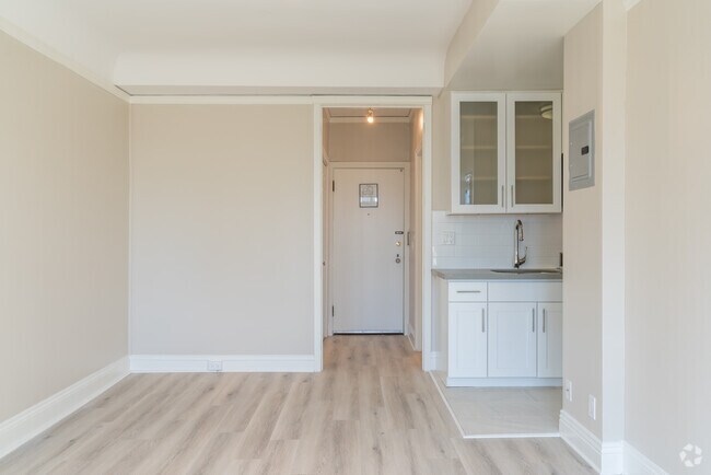 Studio - Nob Hill Place